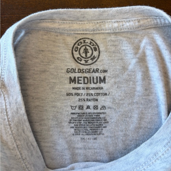 Golds Gym Tee - Picture 4 of 4